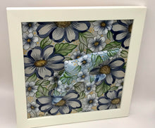 Carregar imagem no visualizador da galeria, Andorinha, Pintura, Azulejo, Decoração, flores azuis, azul, quadro de andorinha, arte, pintura em azulejo (cópia)