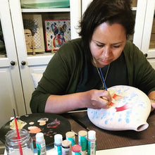 Carregar imagem no visualizador da galeria, Jarra de Cerâmica Carpa 24 x 28 x 5,5 cm