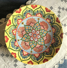 Carregar imagem no visualizador da galeria, Prato de Cerâmica produzido e pintado à mão, cerâmica, decoração, Clássico, utilitário, arte,pintura em cerâmica