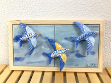 Carregar imagem no visualizador da galeria, Quadro Azulejos- Céu de Andorinhas - 18x33x5cm