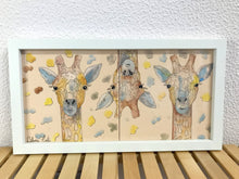 Carregar imagem no visualizador da galeria, Quadro de Azulejo, Pintado à Mão, com Moldura, Pintura Original, Girafas Coloridas, Pop Art, Decoração, Arte para Pendura, Quadro divertido