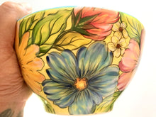 Carregar imagem no visualizador da galeria, Bowl de cerâmica, pintado à mão