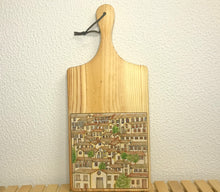 Carregar imagem no visualizador da galeria, Tábua de Madeira com Azulejo 50x22cm - Naif