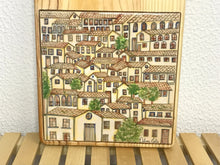 Carregar imagem no visualizador da galeria, Tábua de Madeira com Azulejo 50x22cm - Naif