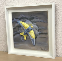 Carregar imagem no visualizador da galeria, Quadro Andorinha, Pintura á mão, Azulejo Português, Decoração, Cultura e Tradicional portuguesa, Andorinha Portuguesa, cerâmica Portuguesa,