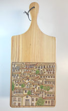 Carregar imagem no visualizador da galeria, Tábua de Madeira com Azulejo 50x22cm - Naif