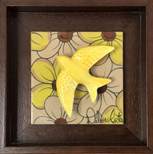 Carregar imagem no visualizador da galeria, Quadro Andorinha, Pintura à mão, Azulejo Português, Decoração, Cultura e Tradicional portuguesa, Andorinha Portuguesa, cerâmica Portuguesa,