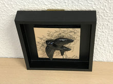 Carregar imagem no visualizador da galeria, Quadro Andorinha, Pintura à mão, Azulejo Português, Decoração, Cultura e Tradicional portuguesa, Andorinha Portuguesa, cerâmica Portuguesa,