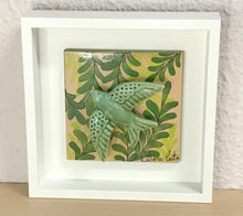 Carregar imagem no visualizador da galeria, Quadro Andorinha, Pintura à mão, Azulejo Português, Decoração, Cultura e Tradicional portuguesa, Andorinha Portuguesa, cerâmica Portuguesa,