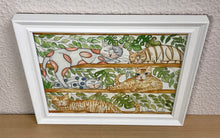Carregar imagem no visualizador da galeria, Quadrinho pintado à mão em aguarela, com moldura, gato colorido, pequena moldura, arte decorativa, pintura em papel, pintura aquarela, pet