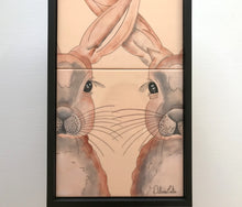 Carregar imagem no visualizador da galeria, Quadro de Azulejo, Pintado à Mão, com Moldura, Pintura Original, Coelhos, Pop Art, Decoração, Arte para Pendura, Arte Figurativa, Arte Pop, Pintura Pop, Quadro, Pintura Pop, Quadro divertido