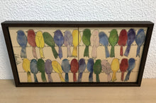 Carregar imagem no visualizador da galeria, Quadro de Azulejo, Pintado à Mão, com Moldura, Pintura Original, Varal de pássaros, Pop Art, Decoração, Arte para Pendura, Natureza,