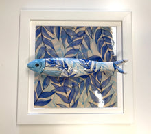 Carregar imagem no visualizador da galeria, Quadro Azulejo Sardinha, Folhagem azul- 24x24cm
