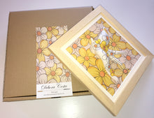 Carregar imagem no visualizador da galeria, Quadro Azulejo Andorinha, Margaridas/Amarelas - 24x24cm