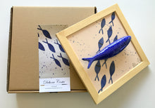Carregar imagem no visualizador da galeria, Quadro Azulejo Sardinha, Cardume/Azul - 24x24cm