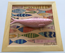 Carregar imagem no visualizador da galeria, Quadro Azulejo Sardinha, Alegria nunca é demais/ super colorido - 24x24cm