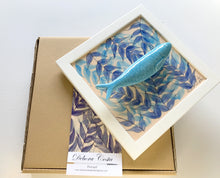 Carregar imagem no visualizador da galeria, Quadro Azulejo Sardinha, Folhagem/Azul Claro - 24x24cm