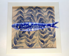 Carregar imagem no visualizador da galeria, Quadro Azulejo Sardinha, Folhagem - Efeito/ Azul - 24x24cm