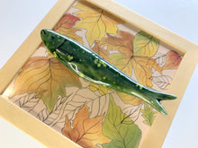 Carregar imagem no visualizador da galeria, Quadro Azulejo Sardinha, Outono/ Efeito/ Verde - 24x24cm