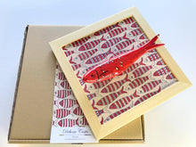 Carregar imagem no visualizador da galeria, Quadro Azulejo Sardinha, Listrado/ Efeito/ Vermelho - 24x24cm