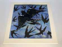 Carregar imagem no visualizador da galeria, Quadro Azulejo Andorinha, Céu /Azul - 24x24cm