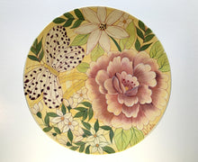 Carregar imagem no visualizador da galeria, Prato de Cerâmica, Tema Chita, Tamanhos 27cm e 34,5cm