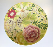 Carregar imagem no visualizador da galeria, Prato de Cerâmica, Tema Chita, Tamanhos 27cm e 34,5cm