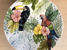 Carregar imagem no visualizador da galeria, Prato Ceramica, Fauna e flora, Pintura da natureza, Pássaros tropicais e exoticos, Arara, Tucano, Decoração, Casa, Grande