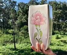 Carregar imagem no visualizador da galeria, Jarra de Cerâmica, tropical Araras 34cm