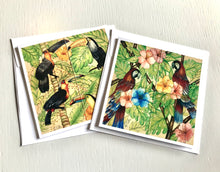 Carregar imagem no visualizador da galeria, Kit de Cartões (Postais) reproduções de peças originais pintadas a mão - 2 und, 15cm