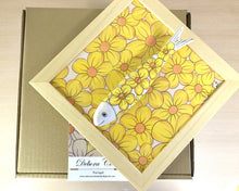 Carregar imagem no visualizador da galeria, Quadro Azulejo Sardinha, Margaridas - 24x24cm