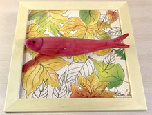 Carregar imagem no visualizador da galeria, Quadro Azulejo Sardinha, Outono vermelho- 24x24cm