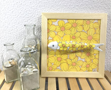 Carregar imagem no visualizador da galeria, Quadro Azulejo Sardinha, Margaridas - 24x24cm