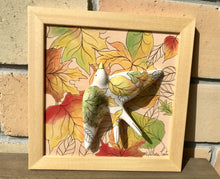 Carregar imagem no visualizador da galeria, Quadro Azulejo Andorinha, Folhagem Outono - 24x24cm