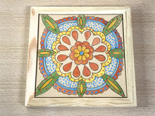 Carregar imagem no visualizador da galeria, Quadro de azulejo Clássico, pintado á mão, com moldura de madeira