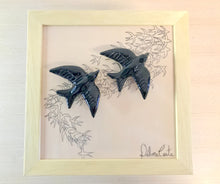 Carregar imagem no visualizador da galeria, Quadro Azulejo Andorinhas, Revoada - 24x24cm