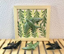 Carregar imagem no visualizador da galeria, Quadro Azulejo Andorinha, Folhagem - 24x24cm