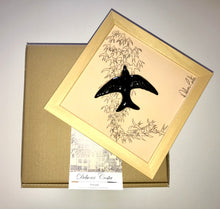 Carregar imagem no visualizador da galeria, Quadro Azulejo Andorinha, Revoada - 24x24cm