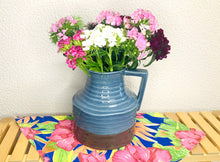 Carregar imagem no visualizador da galeria, jarro de Cerâmica 19x17cm (Castanho e Azul Acinzentado)