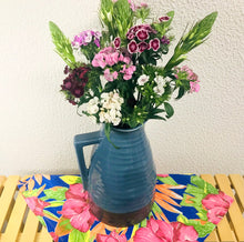 Carregar imagem no visualizador da galeria, Jarro de Cerâmica 16x25cm (Castanho e Azul Acinzentado)