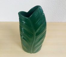 Carregar imagem no visualizador da galeria, Vaso de Flor - Folha/Verde - 13X33CM