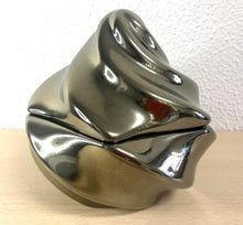 Carregar imagem no visualizador da galeria, Caixa Dourada 16x18cm