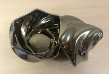 Carregar imagem no visualizador da galeria, Caixa Dourada 16x18cm