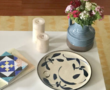 Carregar imagem no visualizador da galeria, jarro de Cerâmica 19x17cm (Castanho e Azul Acinzentado)