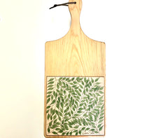 Carregar imagem no visualizador da galeria, Tábua de Madeira com Azulejo 50x22cm