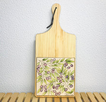 Carregar imagem no visualizador da galeria, Tábua de Madeira com Azulejo 50x22cm