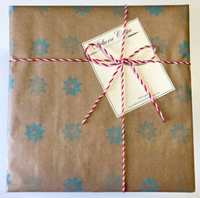 Carregar imagem no visualizador da galeria, Quadro Azulejo Andorinha, Tradicional/Preto - 24x24cm