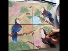 Carregar e reproduzir vídeo no visualizador da galeria, Ilustração Pássaros Trotical, Tucanos, floresta, Quadro, Decoração, Reprodução do Original, Edição Limitada, Número de série, tamanho Médio