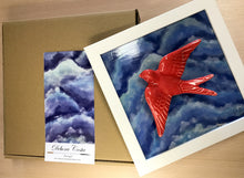 Carregar imagem no visualizador da galeria, Quadro Azulejo Andorinha, Nuvens/Azul e vermelho - 24x24cm
