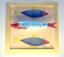 Carregar imagem no visualizador da galeria, Quadro Azulejo Sardinha, Trio de Sardilhas- 24x24cm
